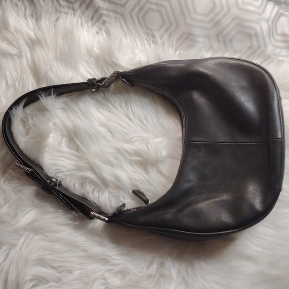 The Sak Handbags - The Sak leather baguette shoulder bag blk
